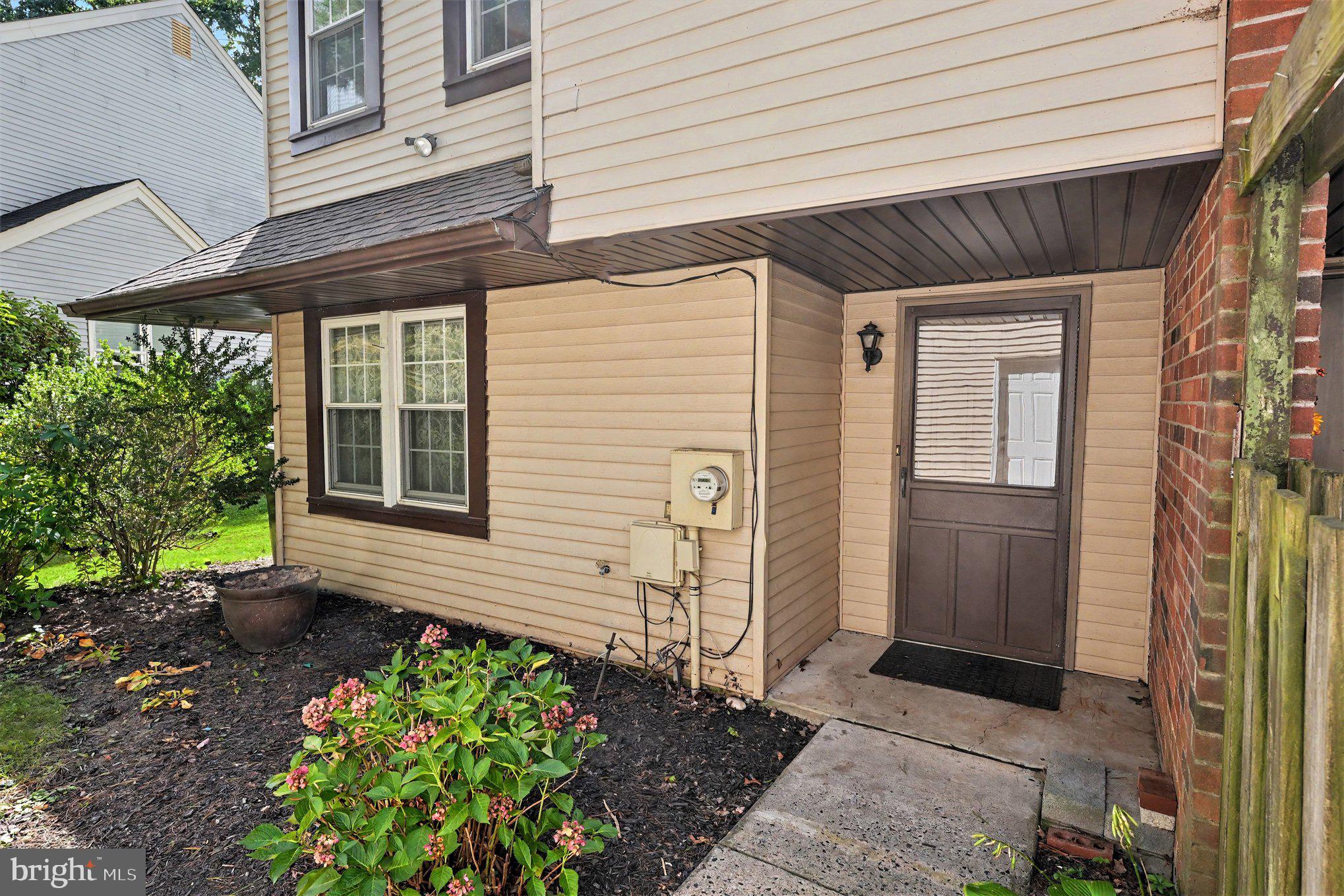 42 STACEY DRIVE