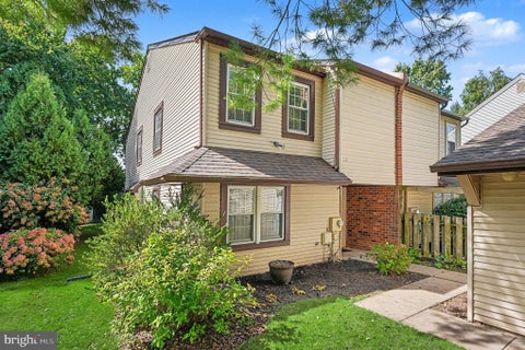 Townhouse For Sale - 42 Stacey Drive<br/> Bucks County, DOYLESTOWN, PA 18901