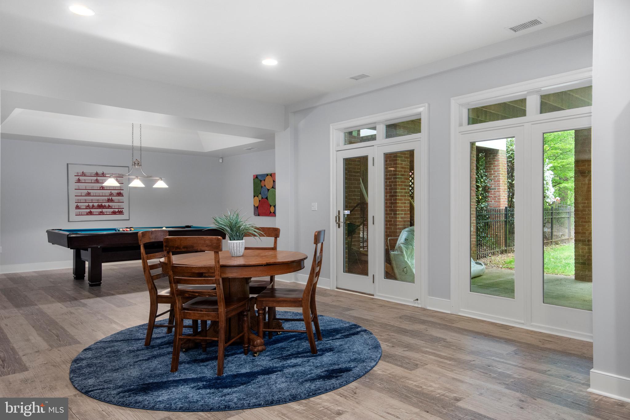 RIVER WATCH - Residential