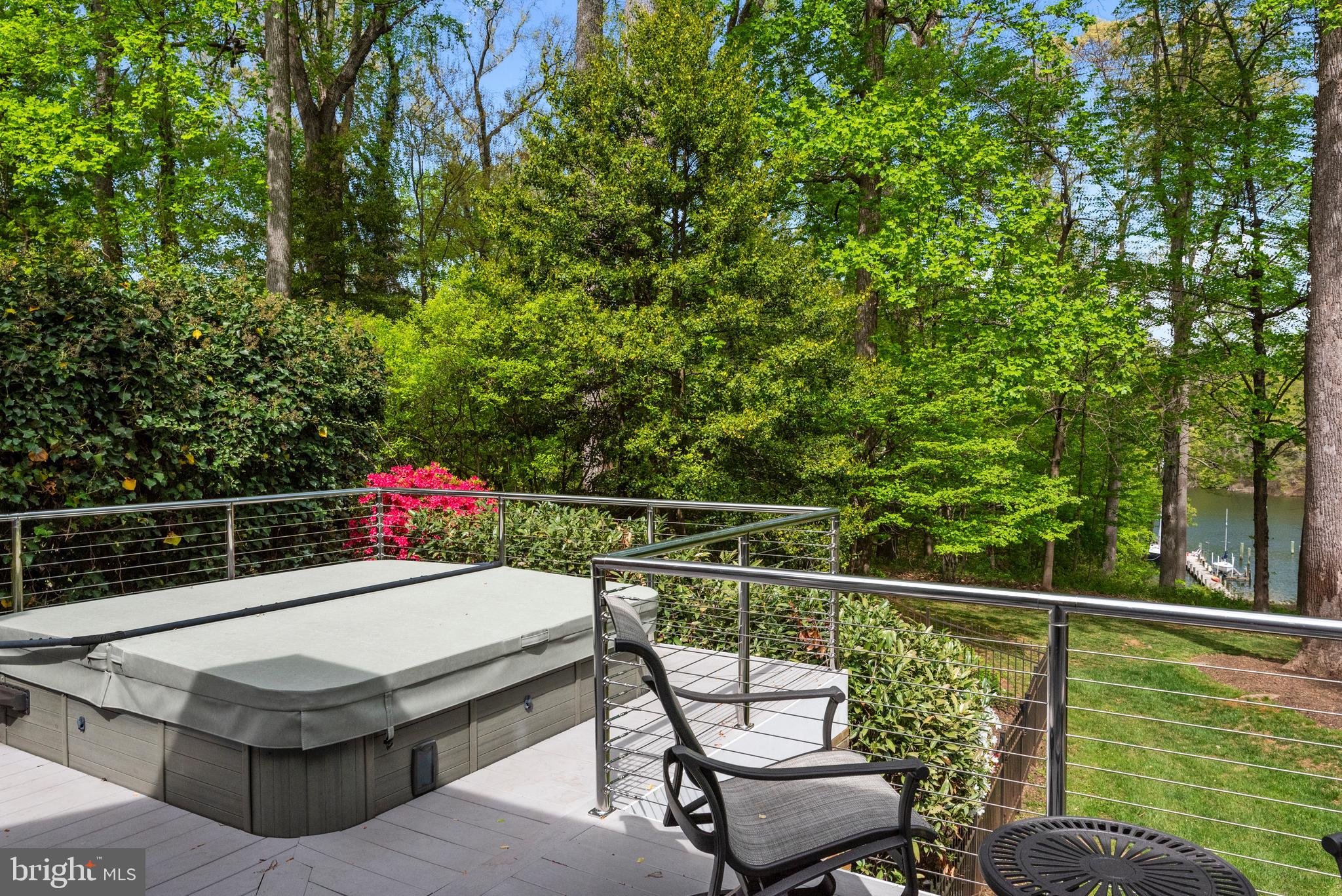 RIVER WATCH - Residential