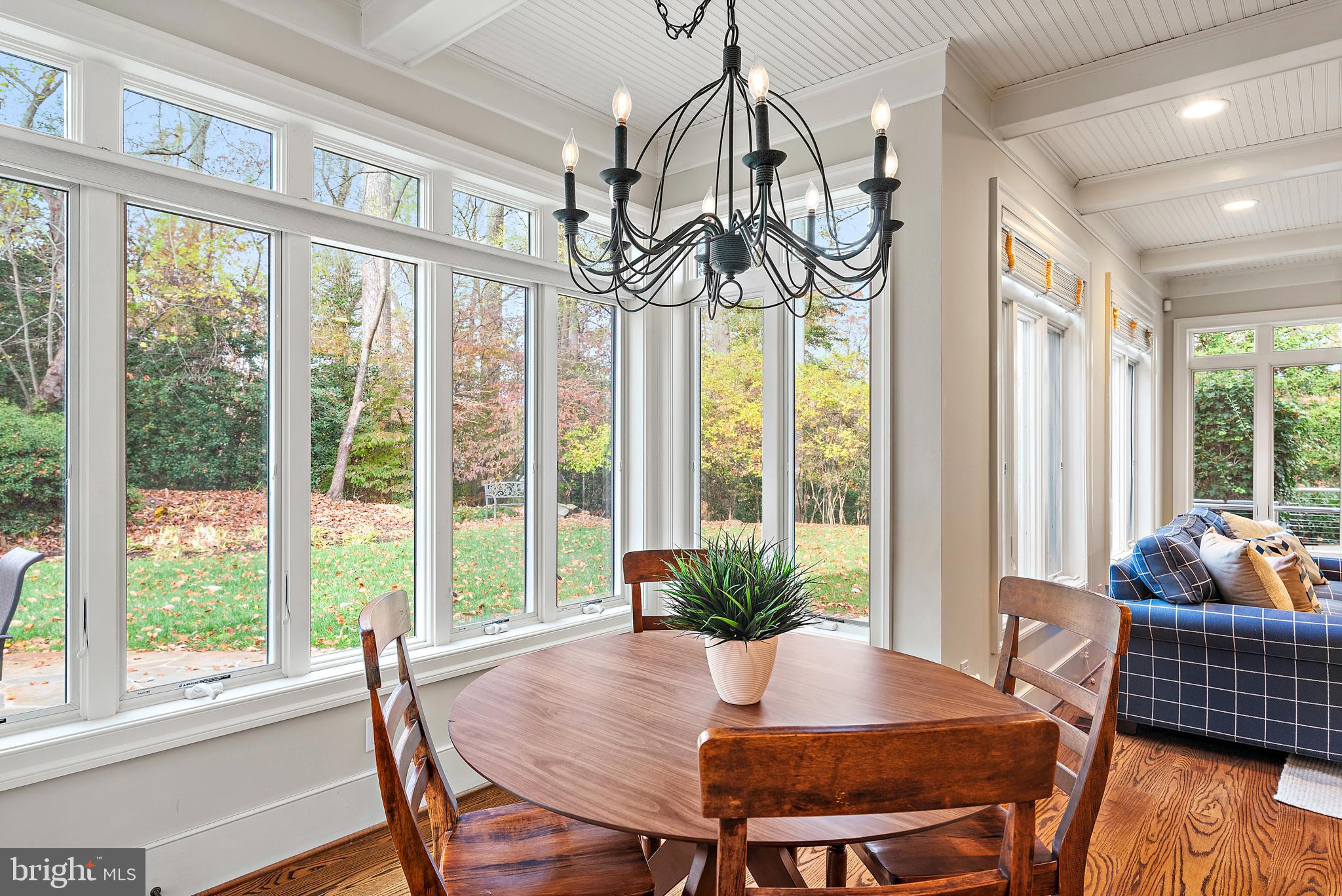 RIVER WATCH - Residential