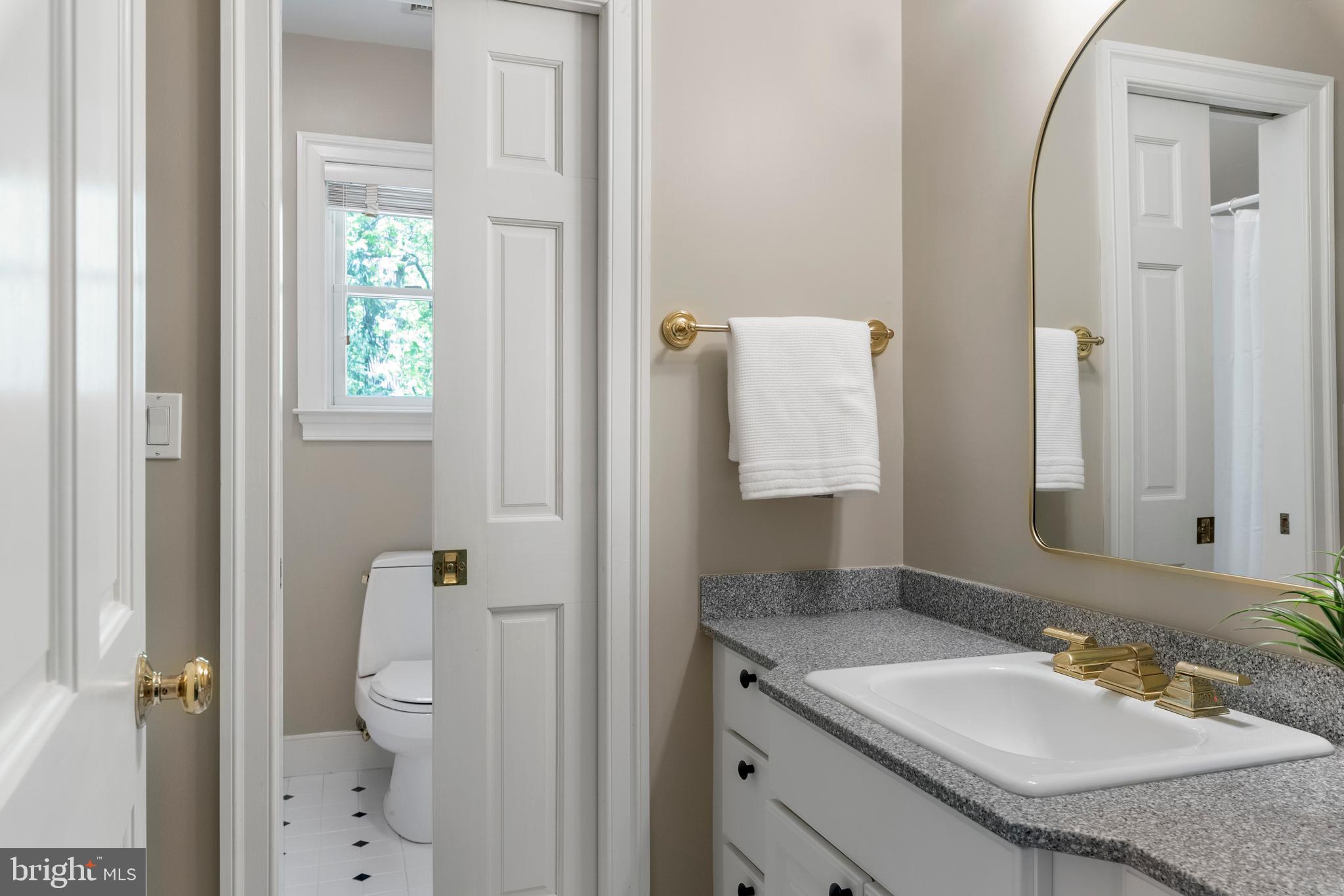 RIVER WATCH - Residential