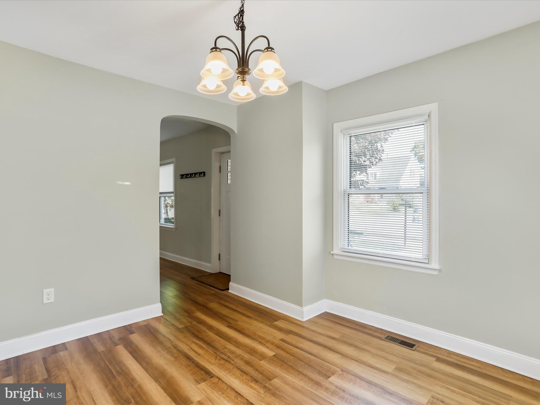 BERKELEY MANOR - Residential