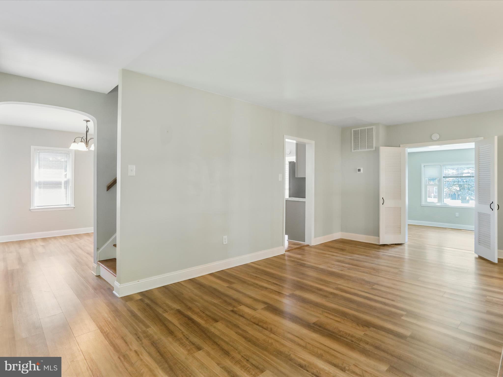 BERKELEY MANOR - Residential