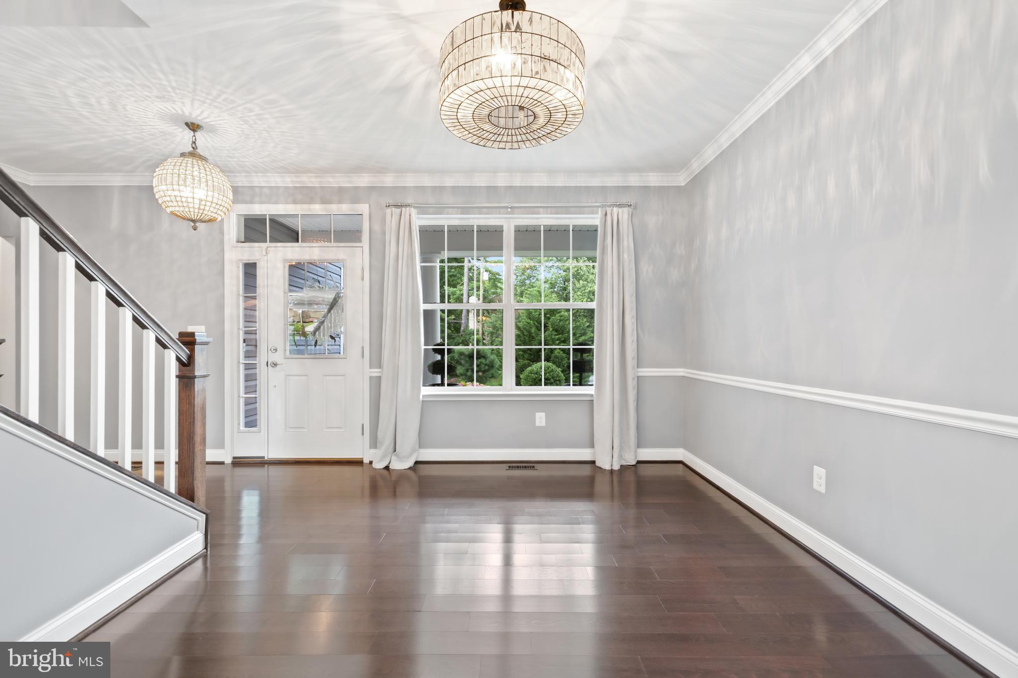 NORTH KENSINGTON - Residential