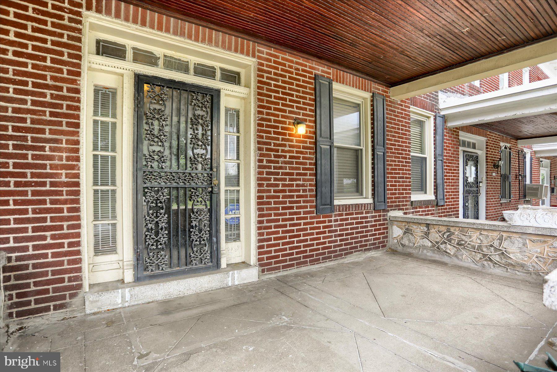 2417 N PULASKI STREET