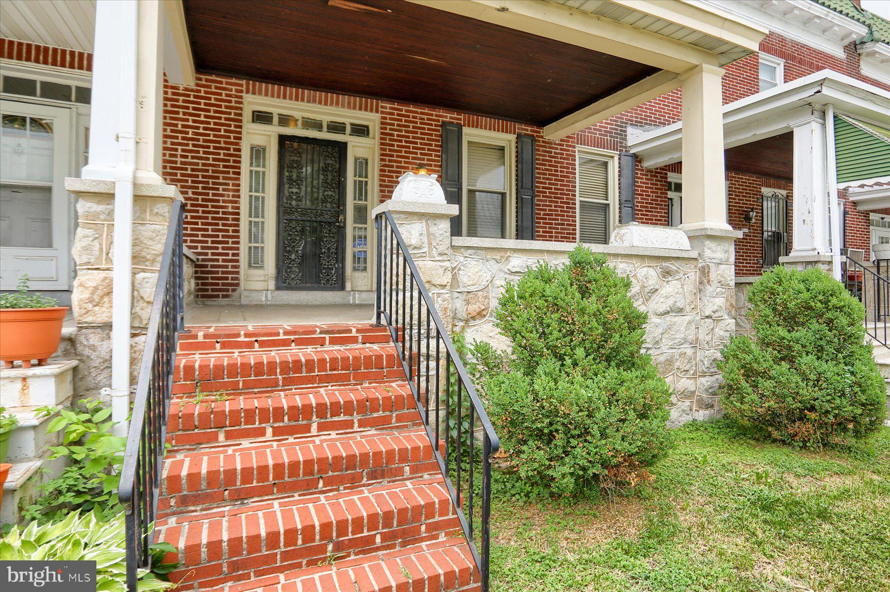2417 N PULASKI STREET