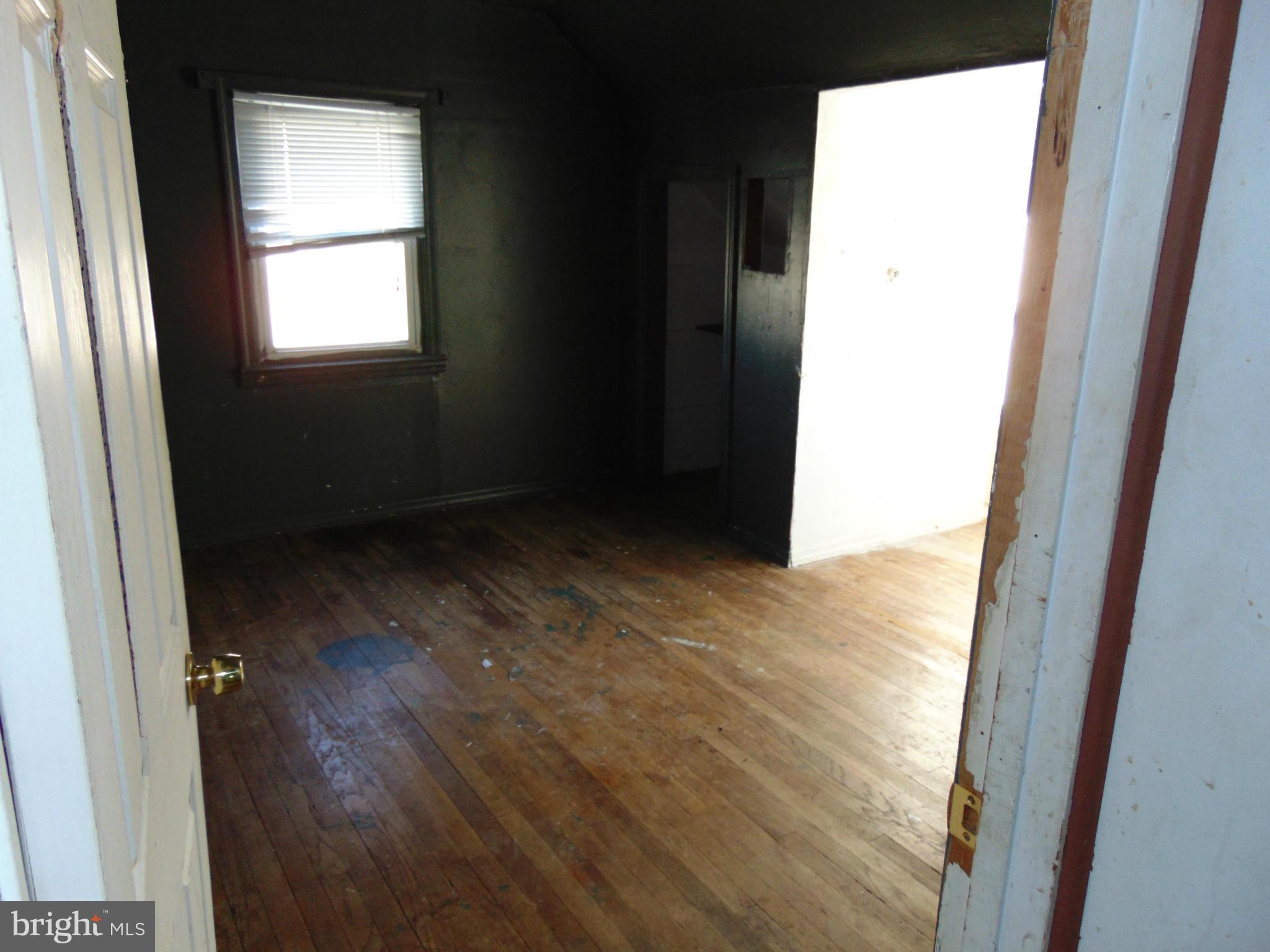 RIVIERA BEACH - Residential