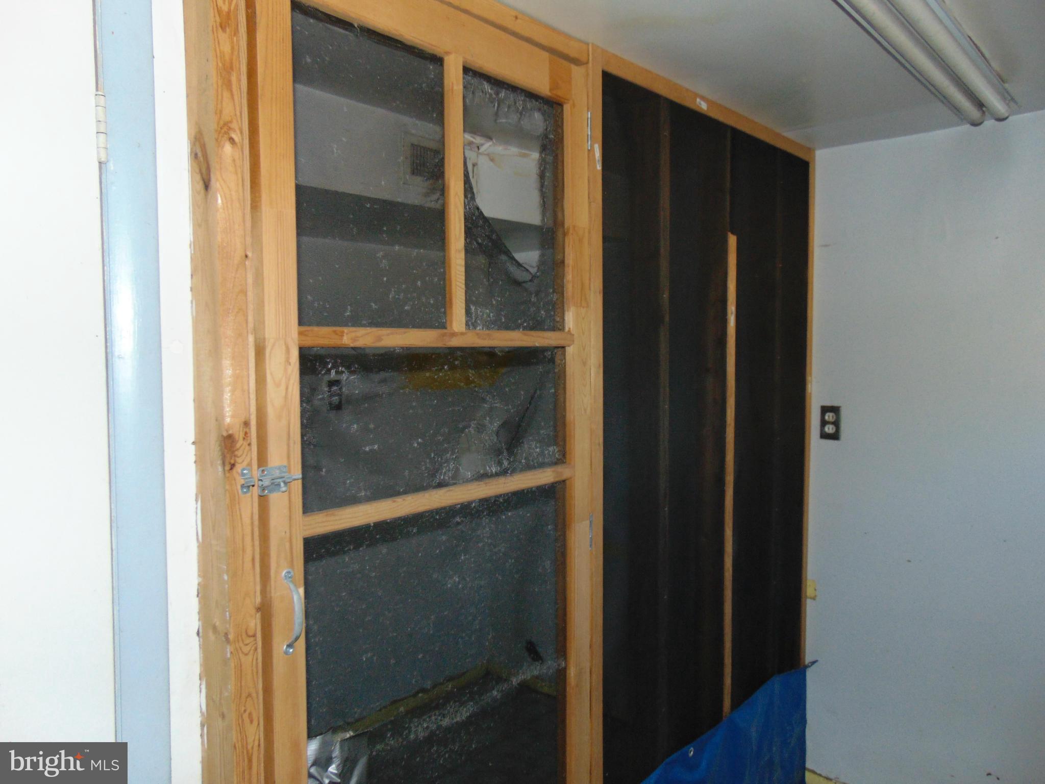 RIVIERA BEACH - Residential