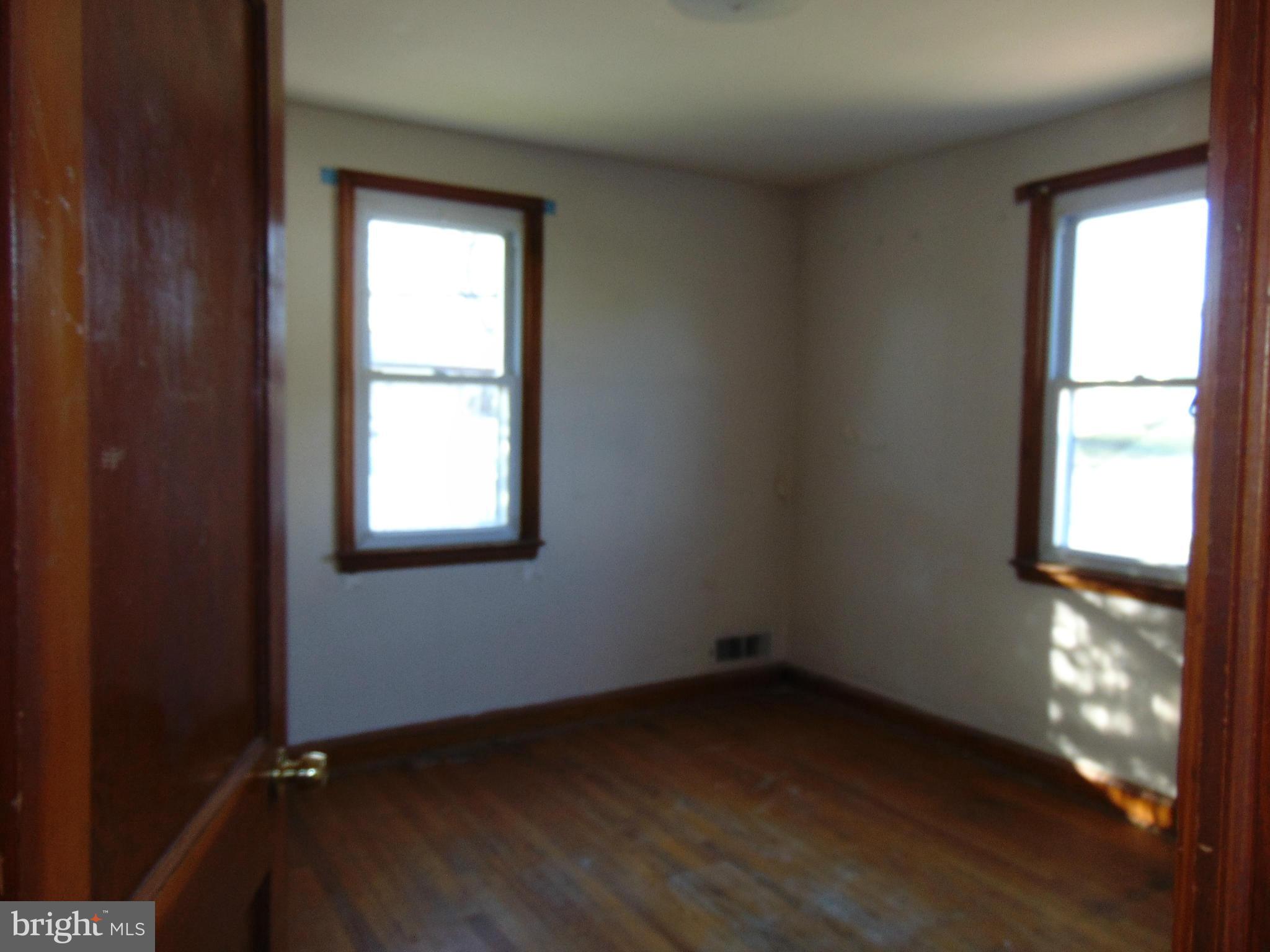 RIVIERA BEACH - Residential