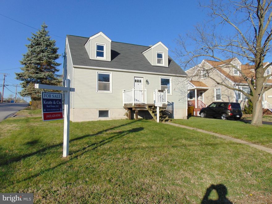 "BANK OWNED BARGAIN!" Great home with good bones, but needs some fix up. Cape cod with nice corner lot. The rear has a porch area.  Cash or renovation offers preferred due to the home needing some repair.