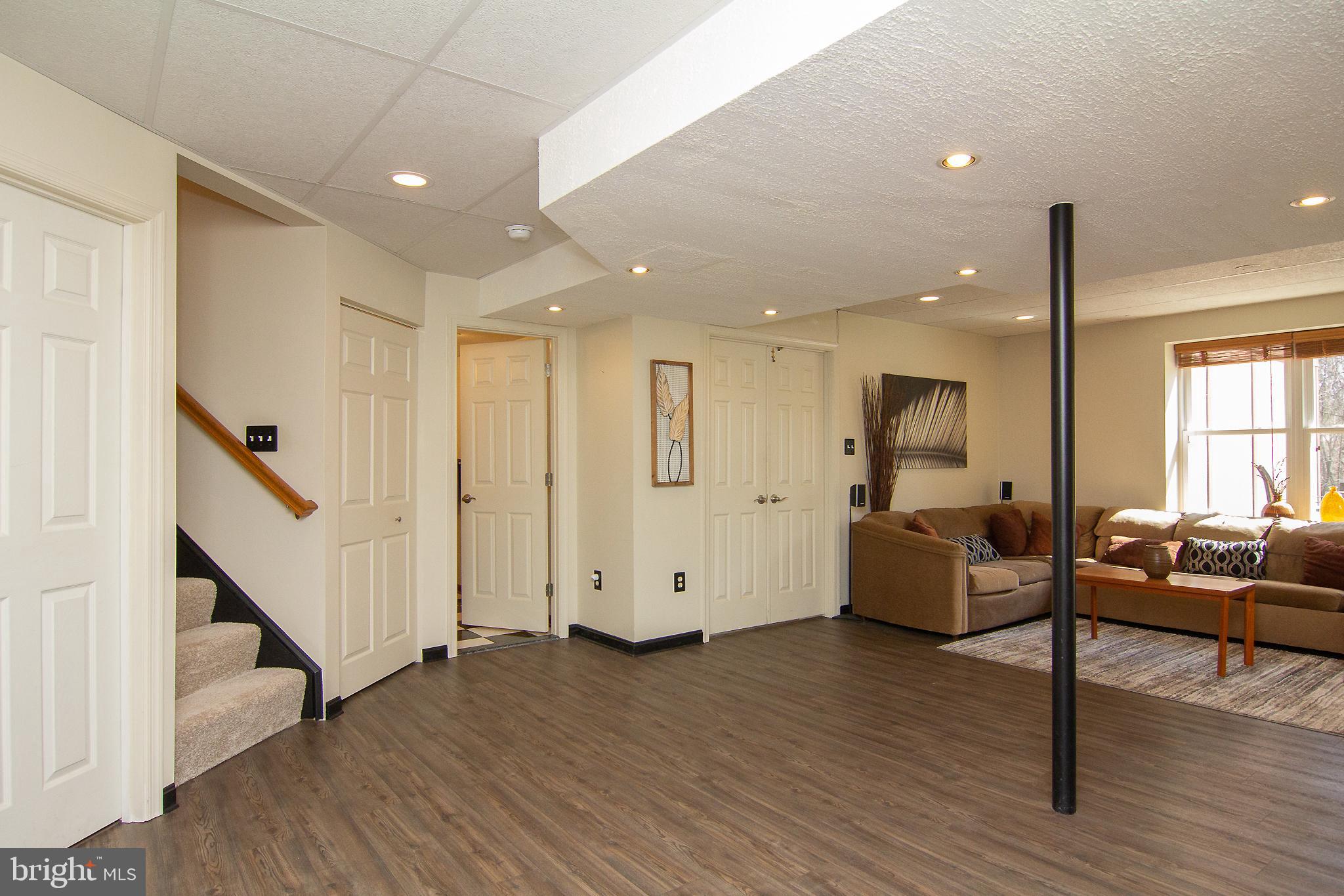 SHANNON RUN - Residential