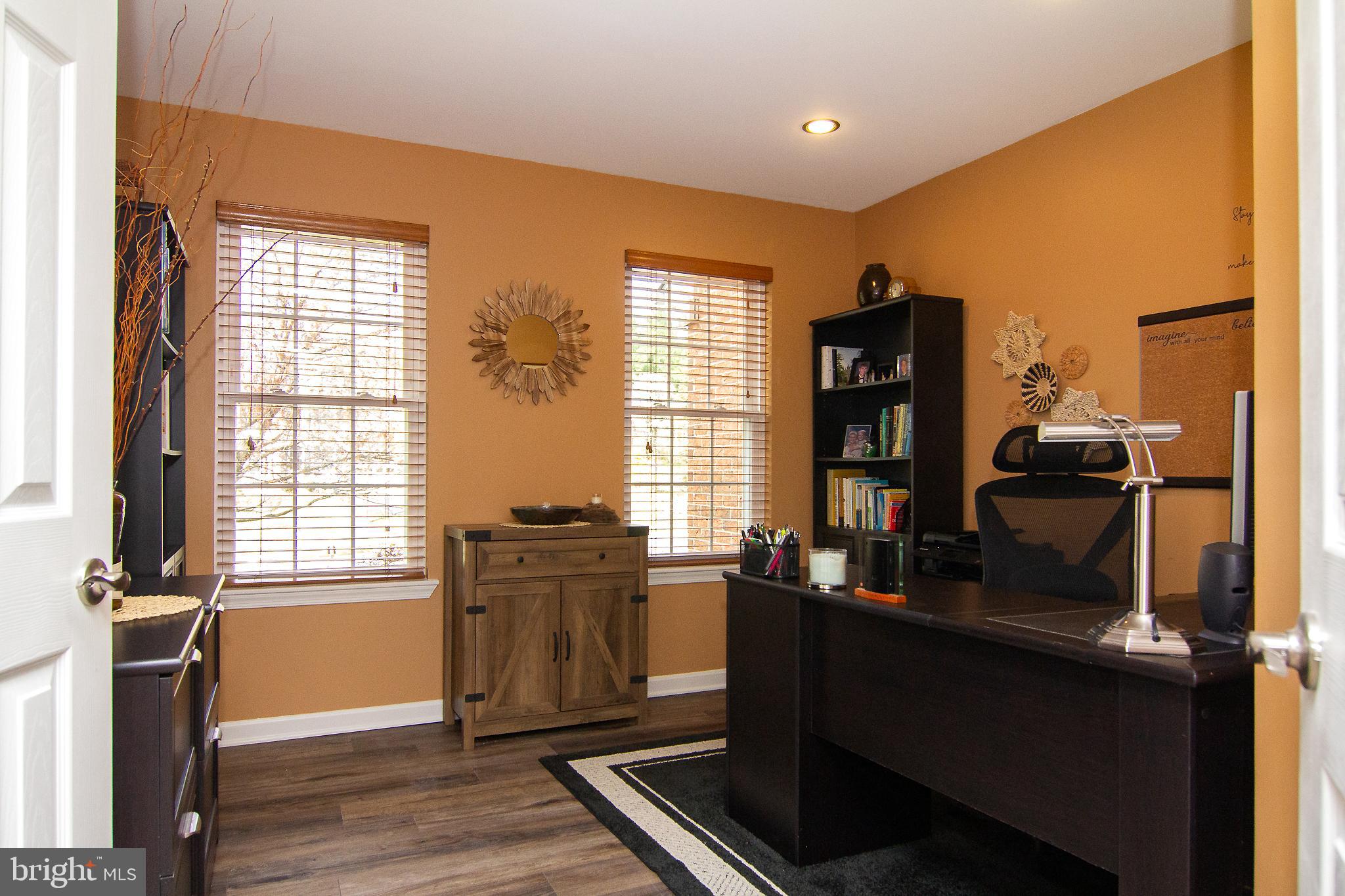 SHANNON RUN - Residential