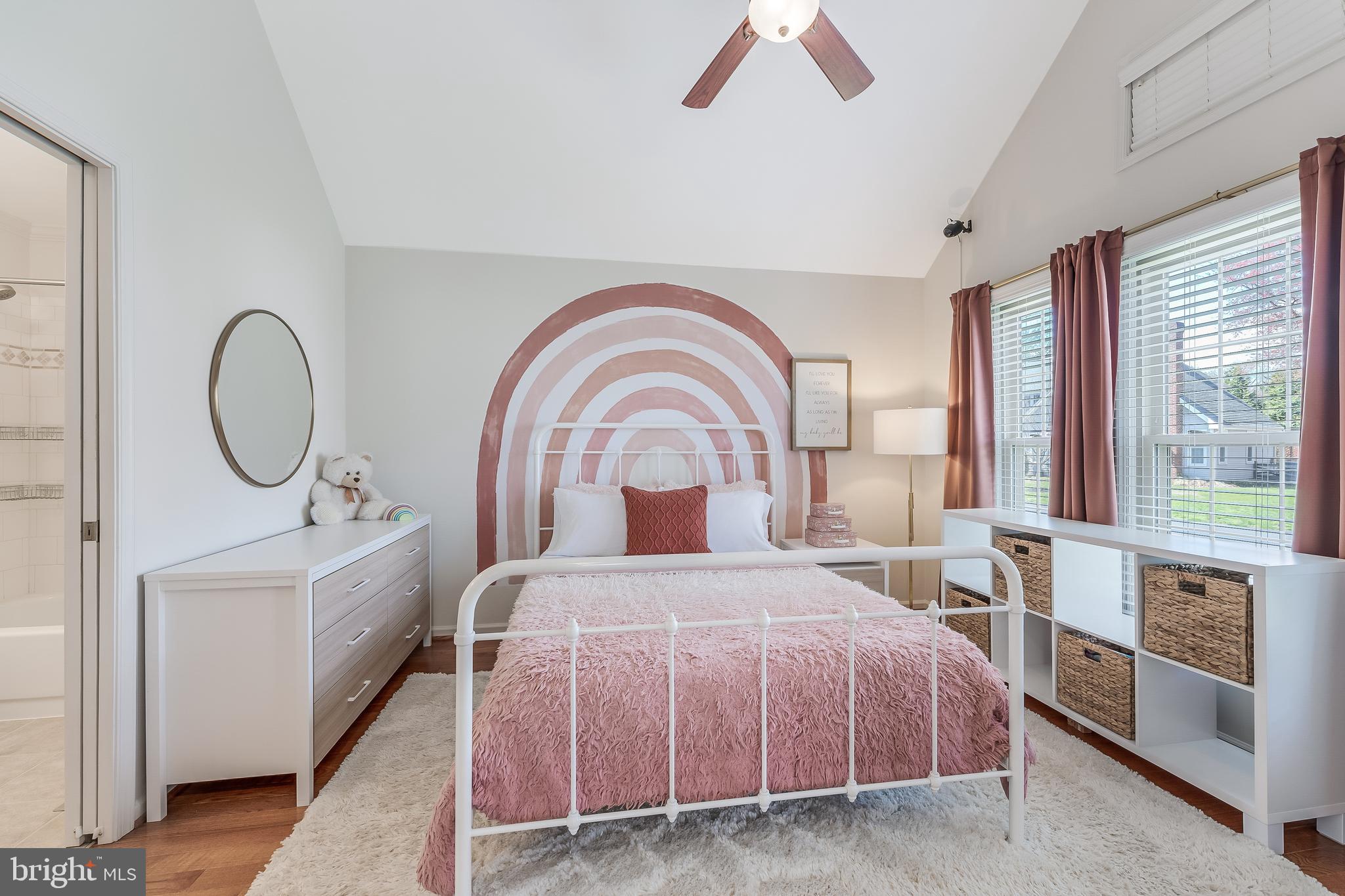 CHANTILLY HIGHLANDS - Residential