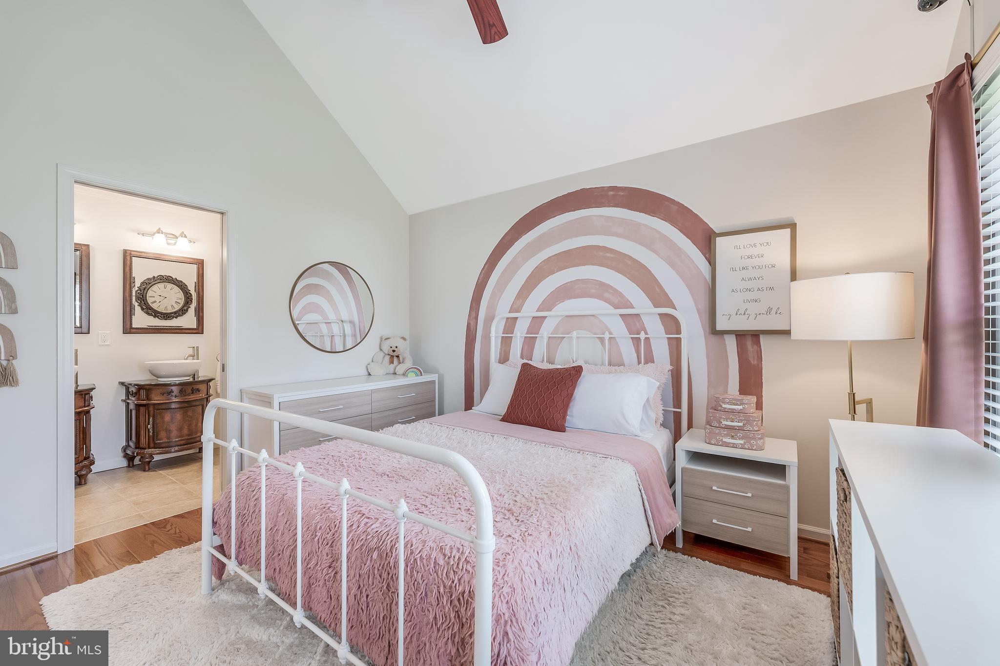 CHANTILLY HIGHLANDS - Residential