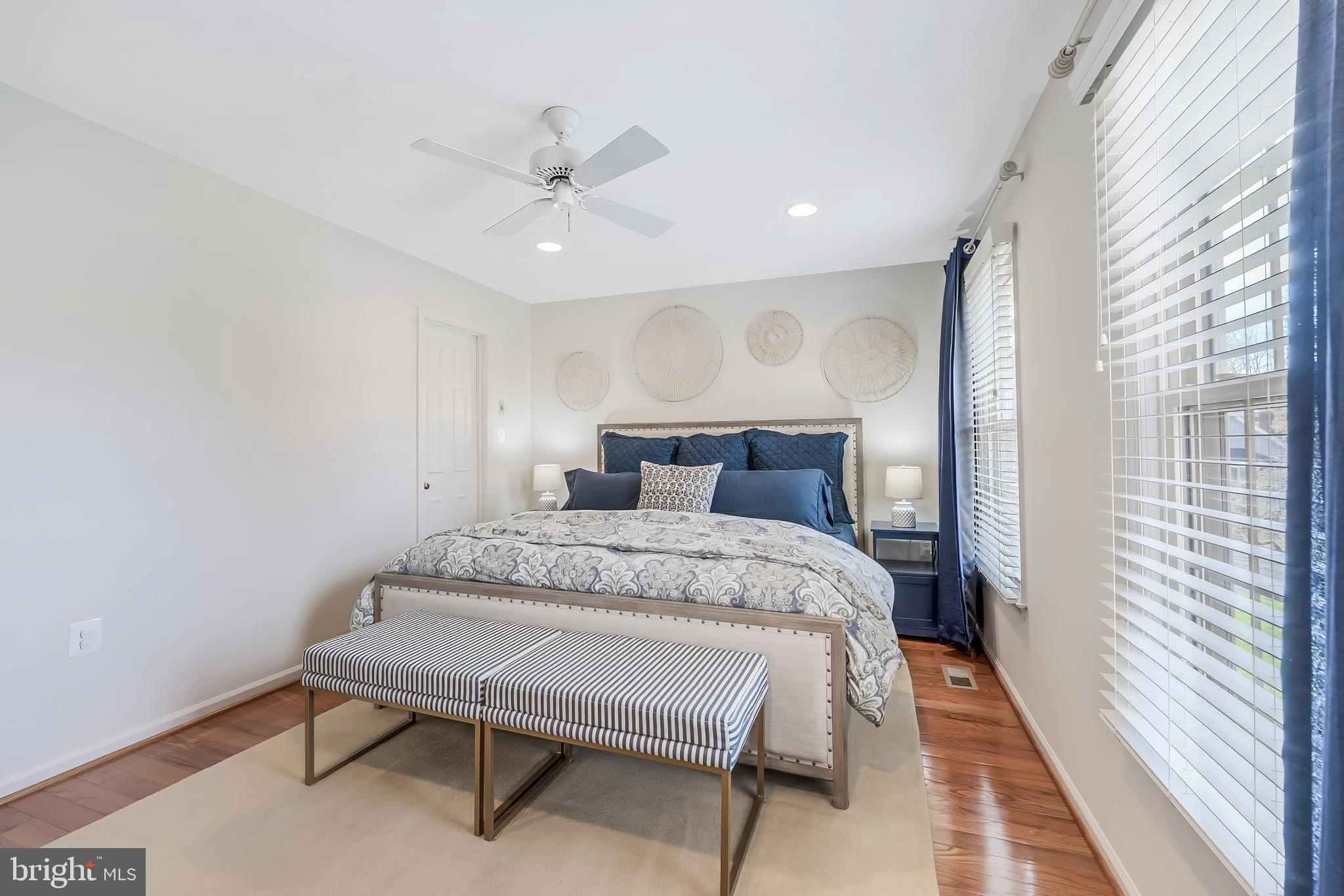 CHANTILLY HIGHLANDS - Residential