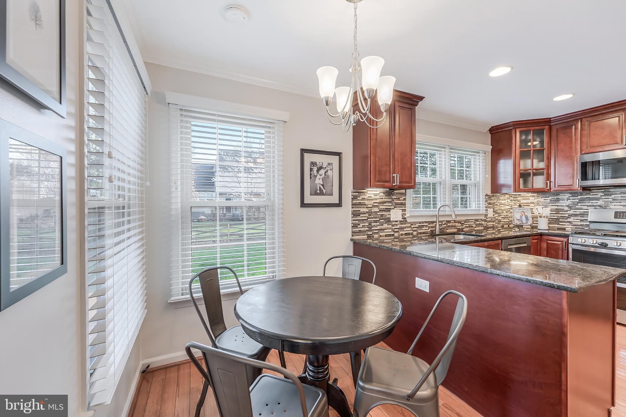 CHANTILLY HIGHLANDS - Residential