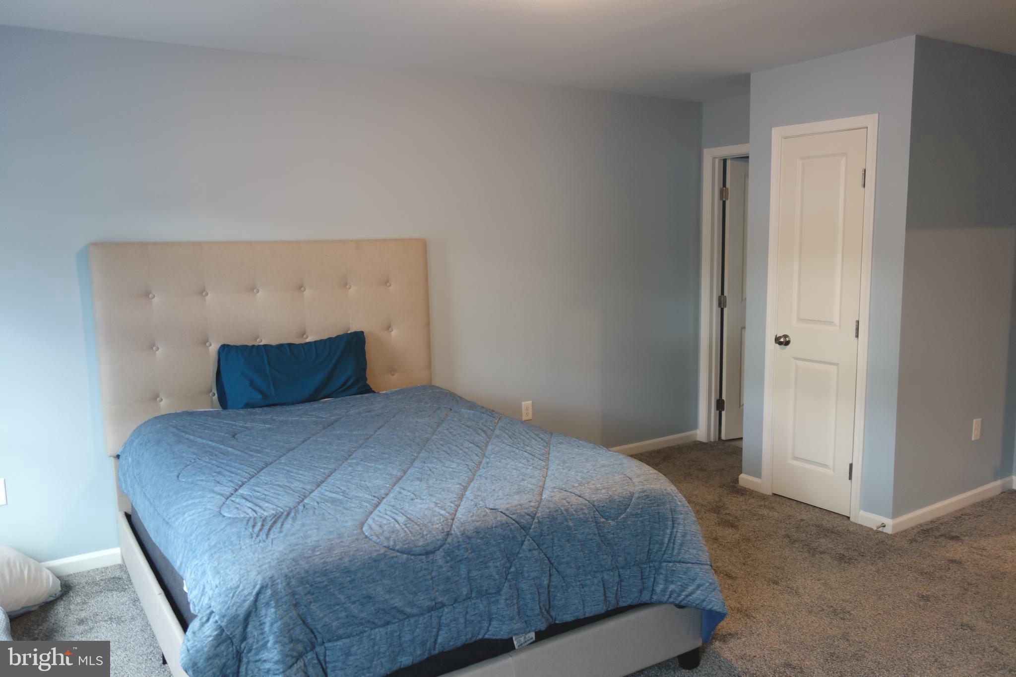 NORTH MIDDLETON TWP - Residential