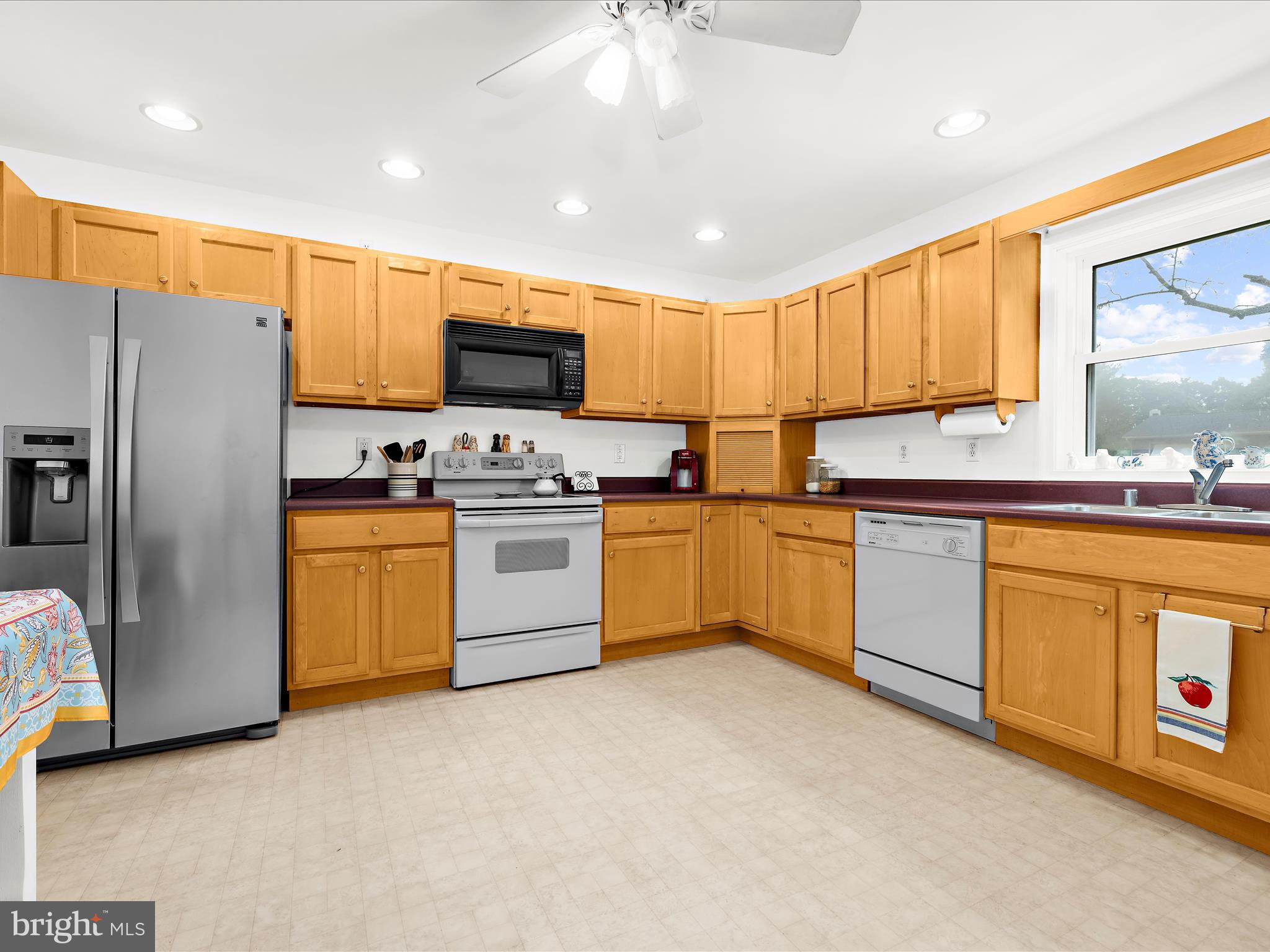 FOXLEY MANOR - Residential