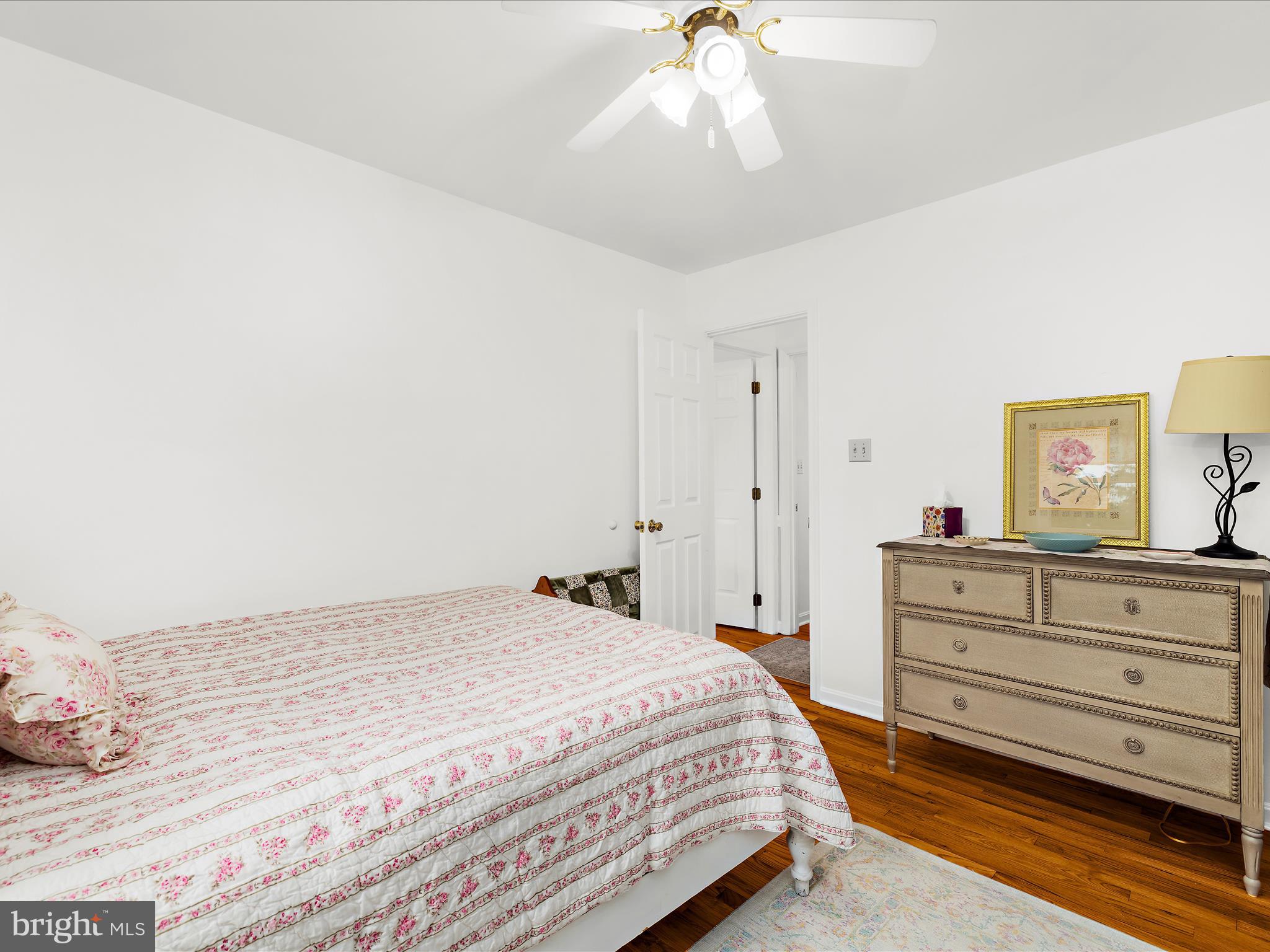 FOXLEY MANOR - Residential