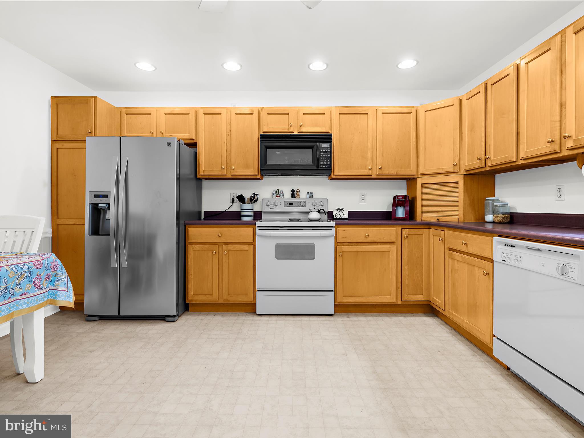 FOXLEY MANOR - Residential