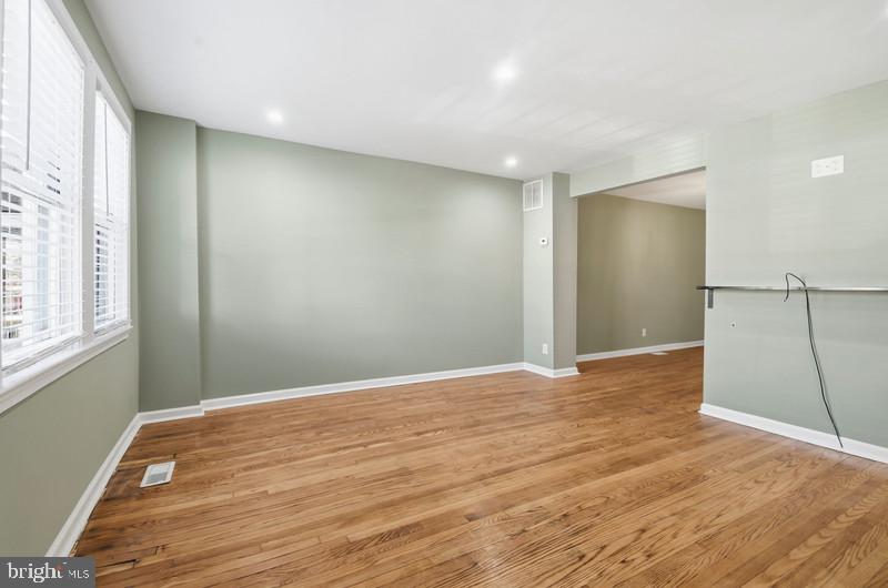 BROOKLYN - Residential