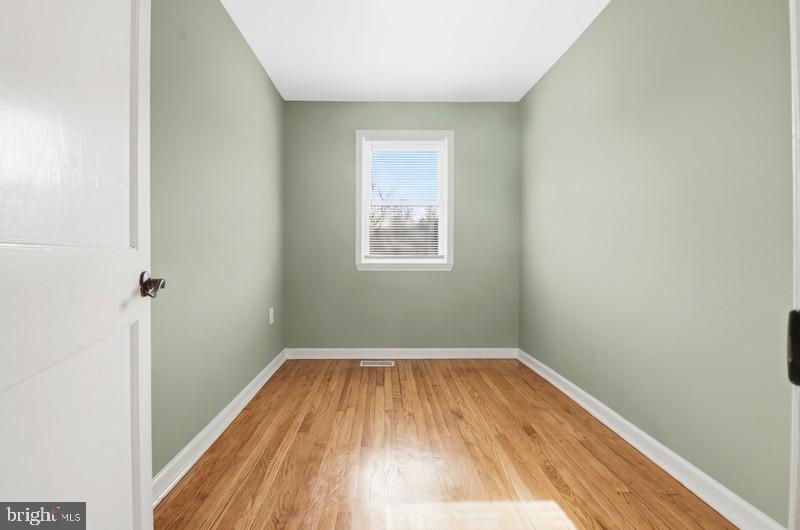 BROOKLYN - Residential