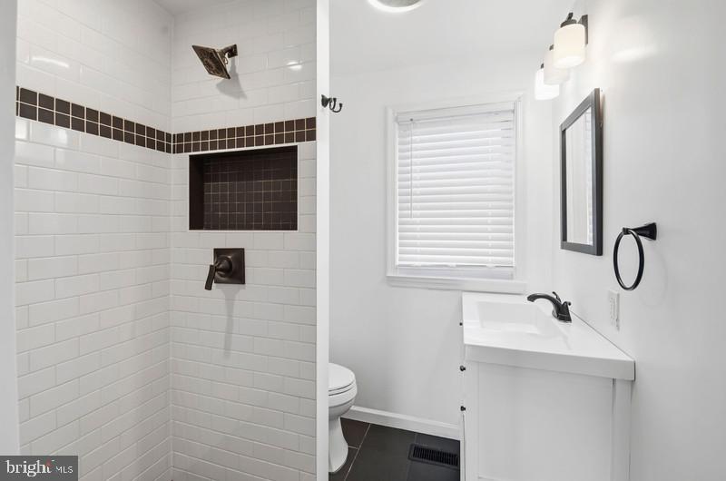 BROOKLYN - Residential