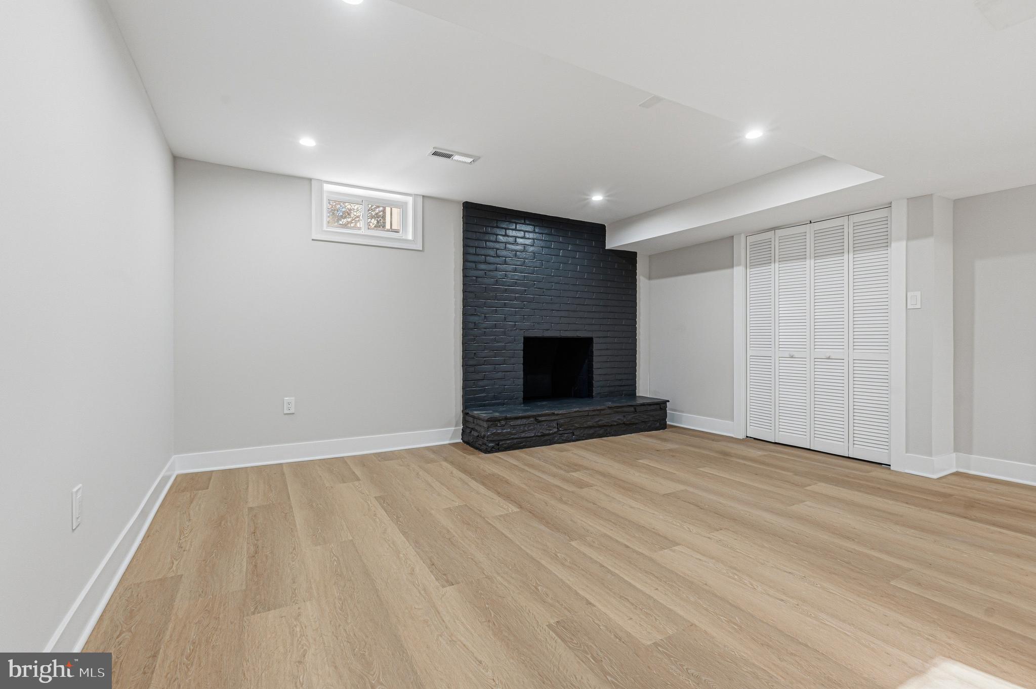 HIGHLAND - Residential