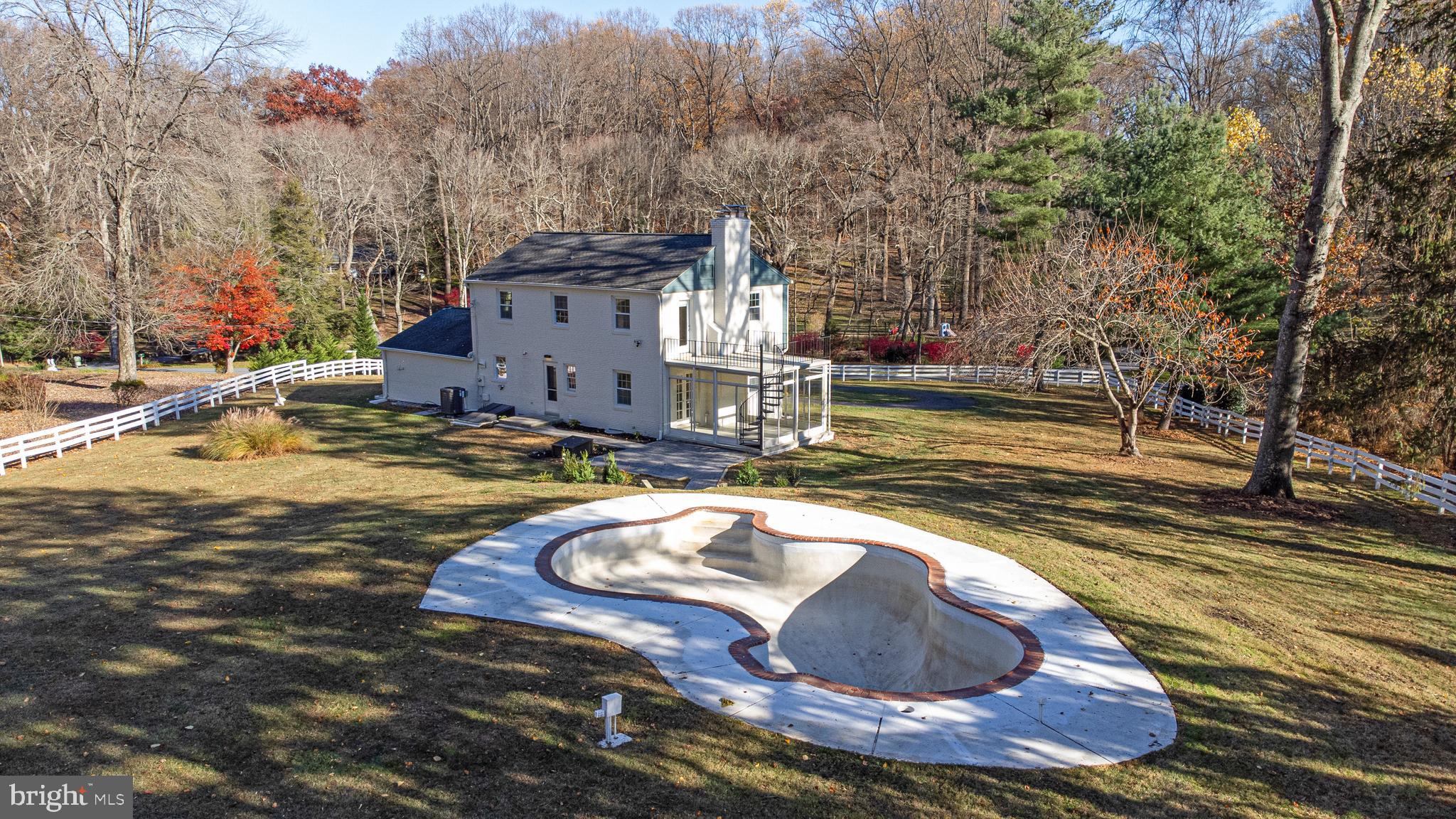 HIGHLAND - Residential