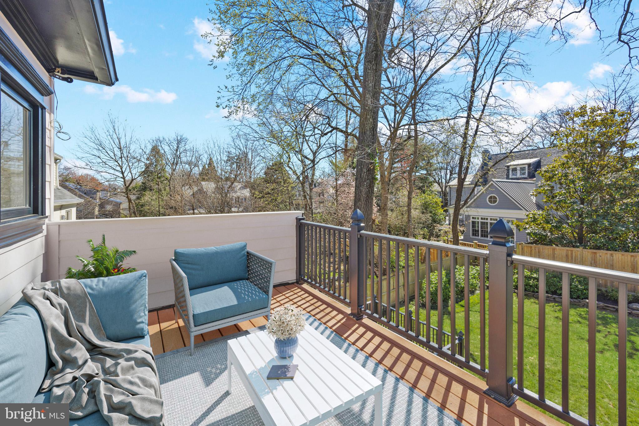 CHEVY CHASE - Residential