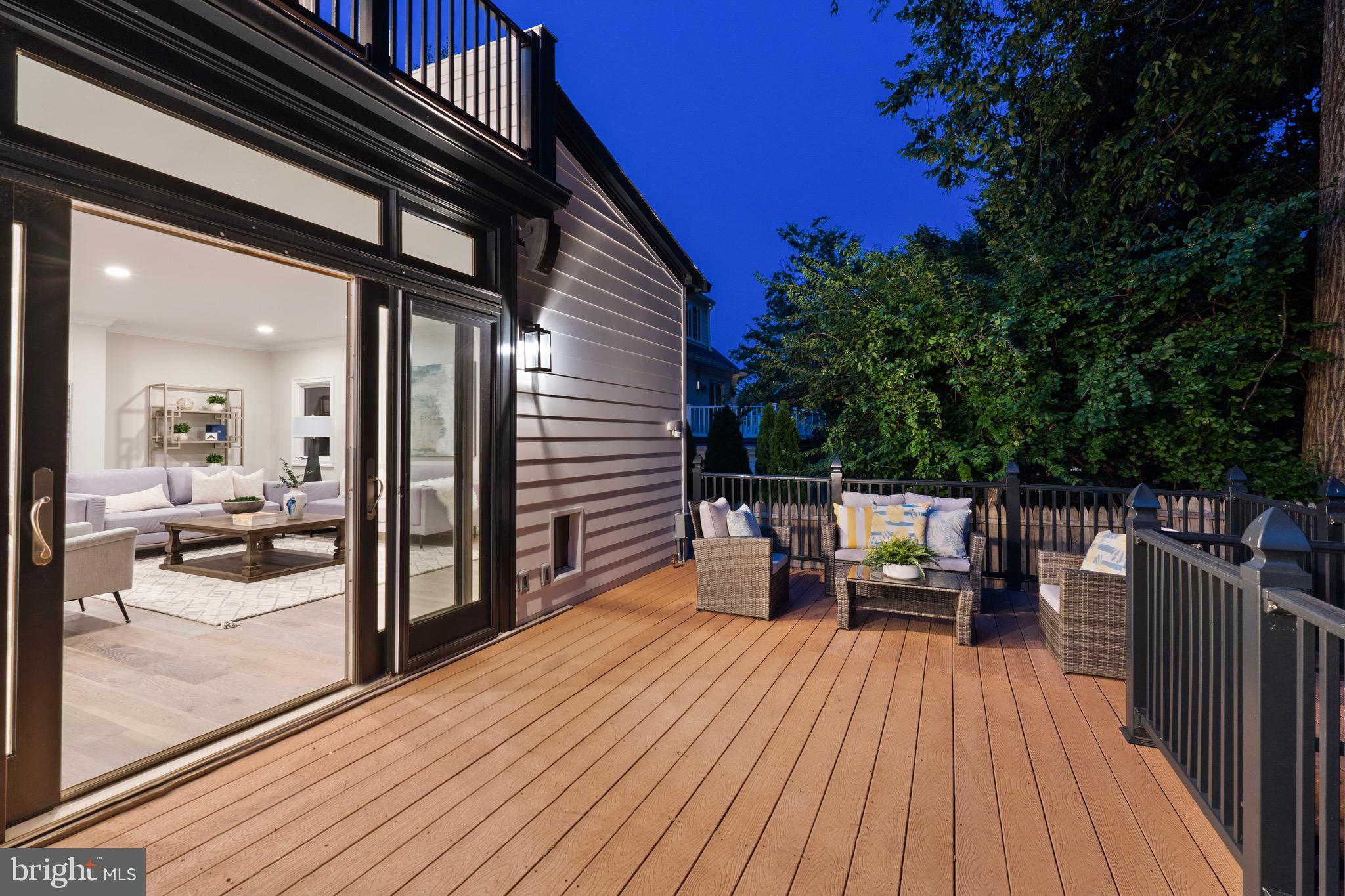 CHEVY CHASE - Residential