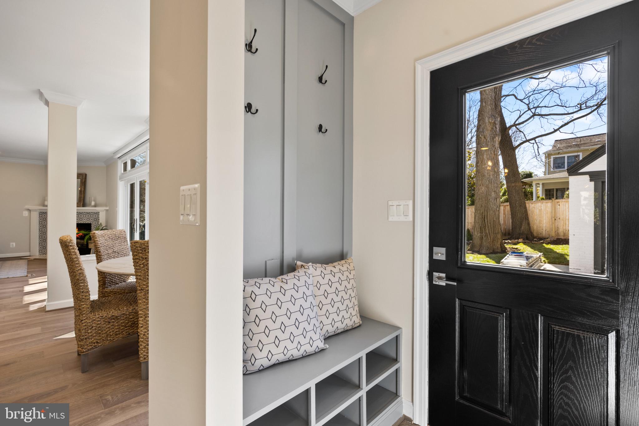 CHEVY CHASE - Residential