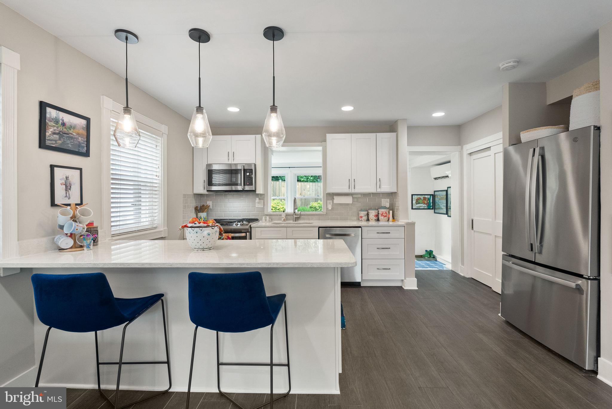 ROSEMONT - Residential