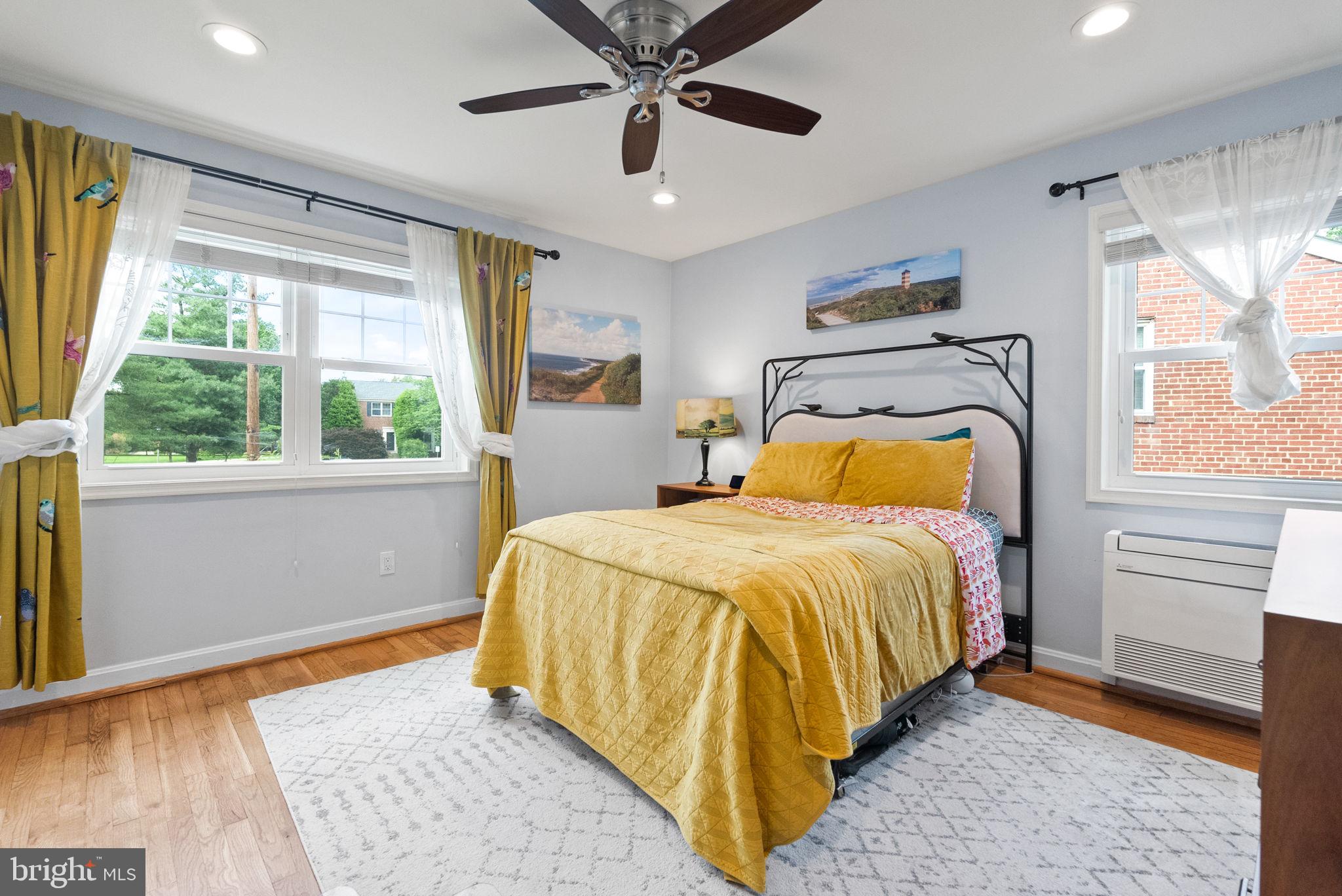 ROSEMONT - Residential