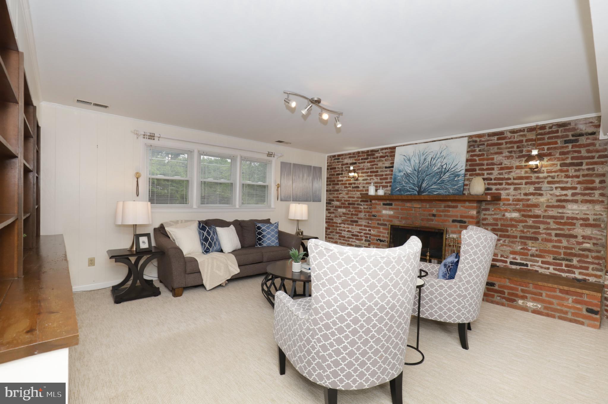 SKYBROOK - Residential