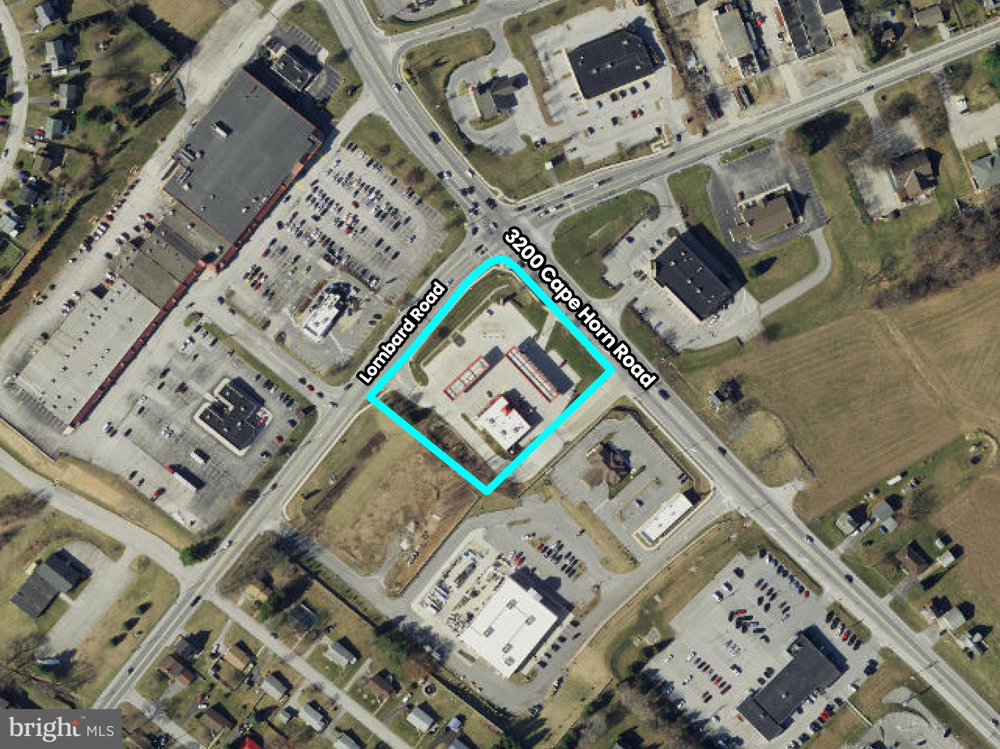 RED LION - Commercial Sale