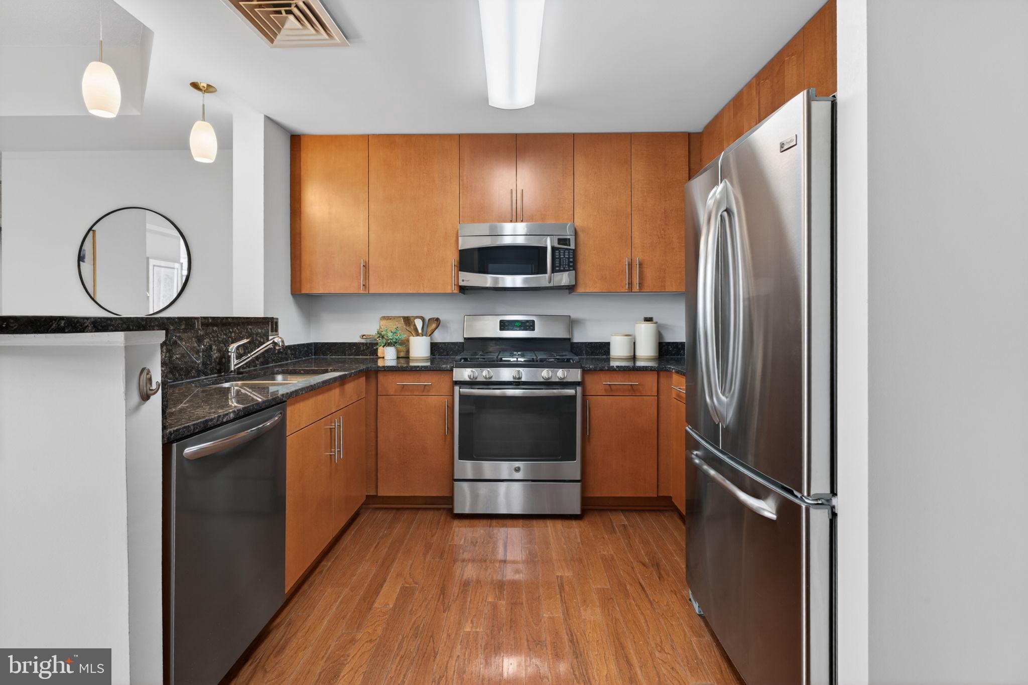 1390 KENYON STREET NW 613