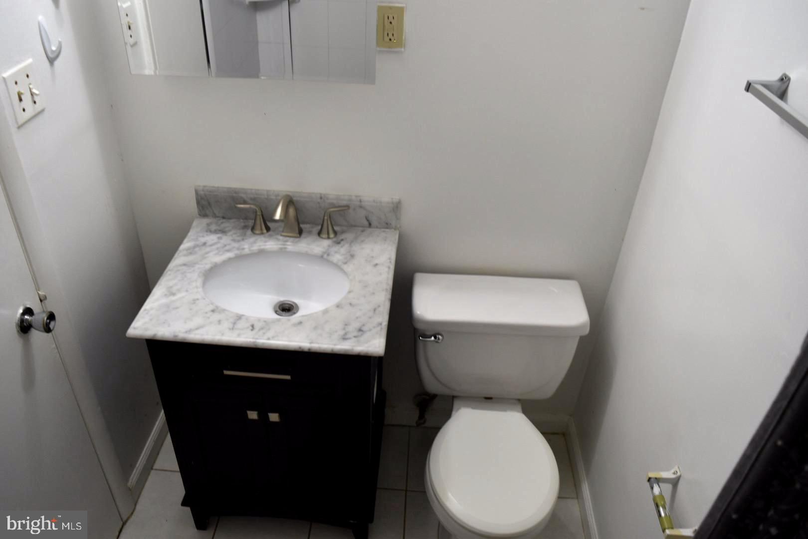 FALLS CHURCH GARDENS - Residential