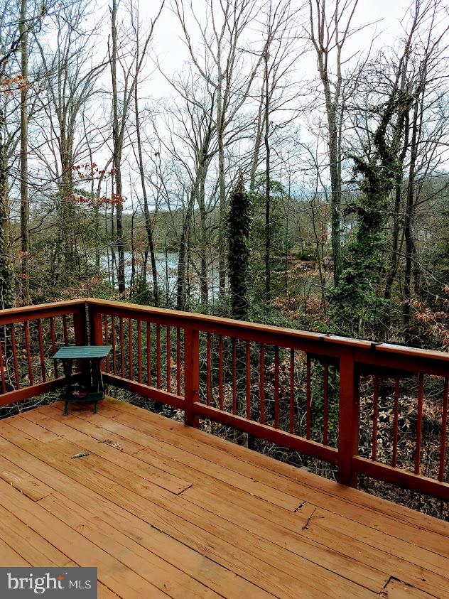 CHESAPEAKE RANCH ESTATES - Residential Lease