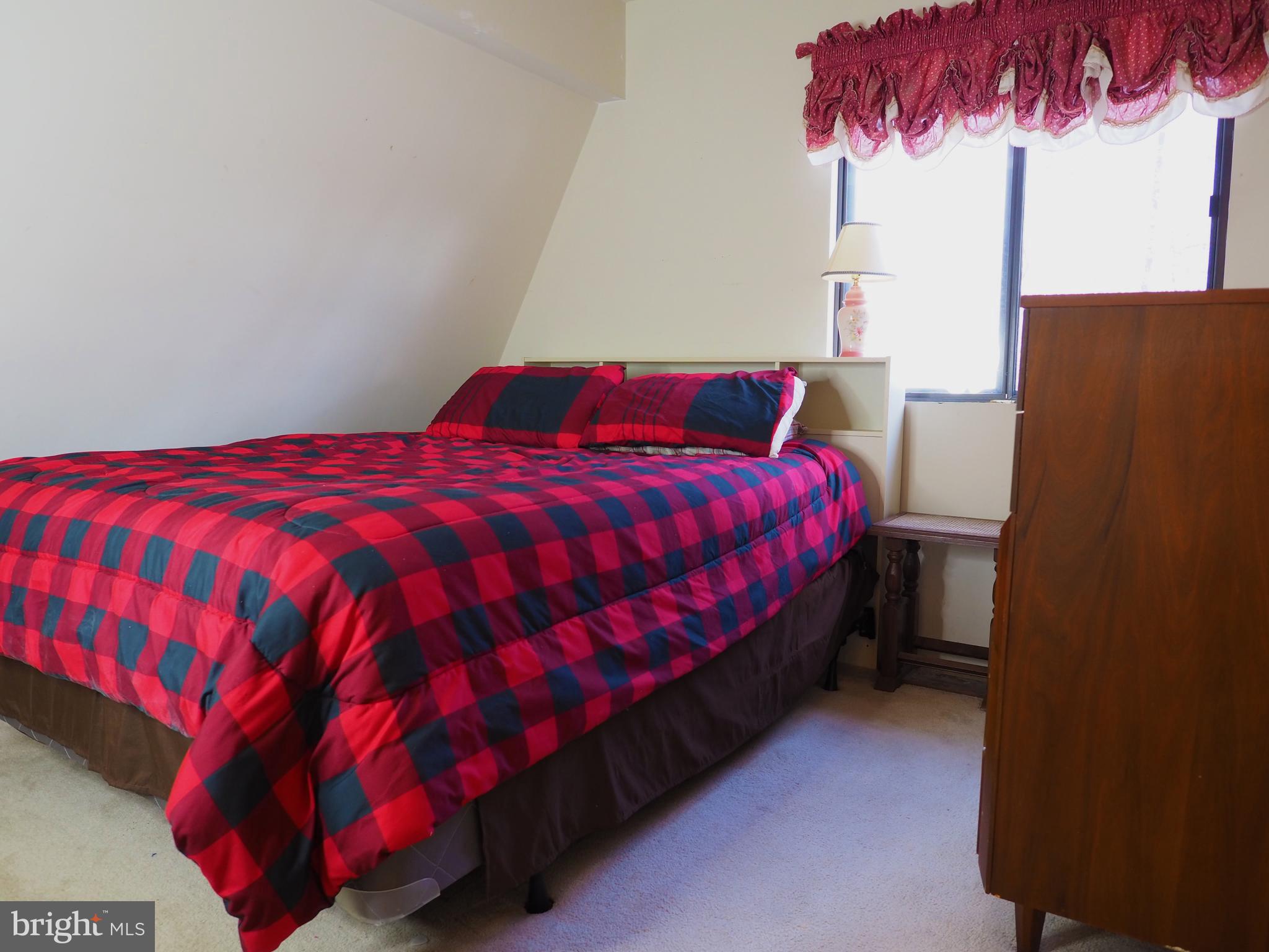 CHESAPEAKE RANCH ESTATES - Residential Lease