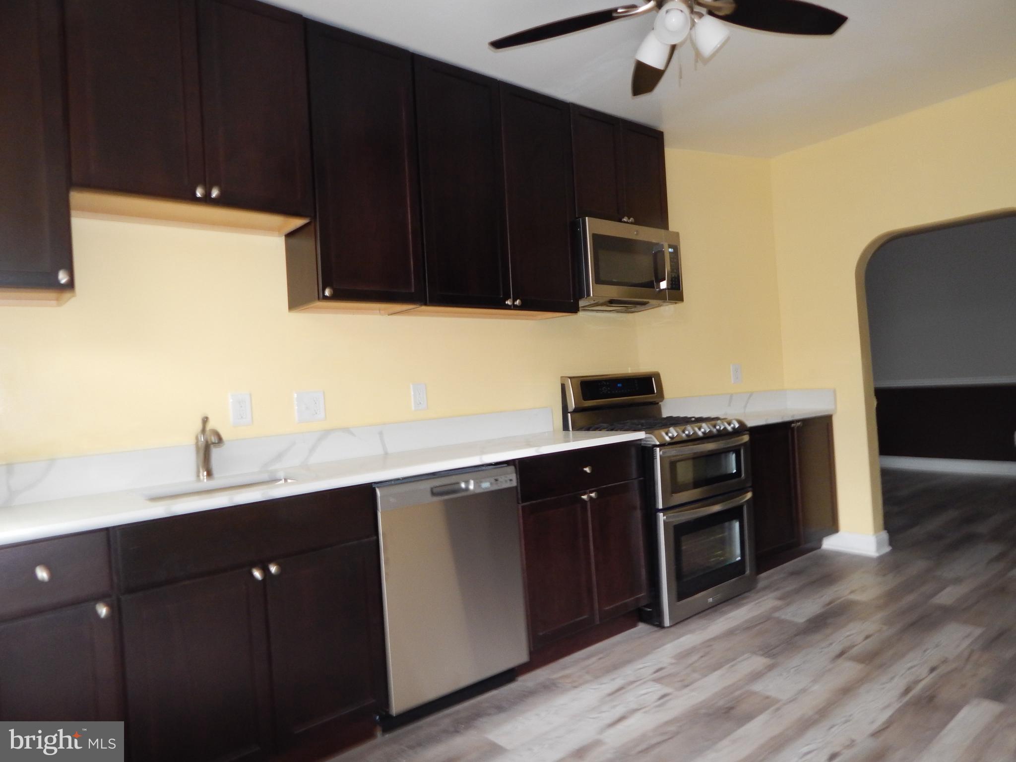 CHARLES VILLAGE - Residential