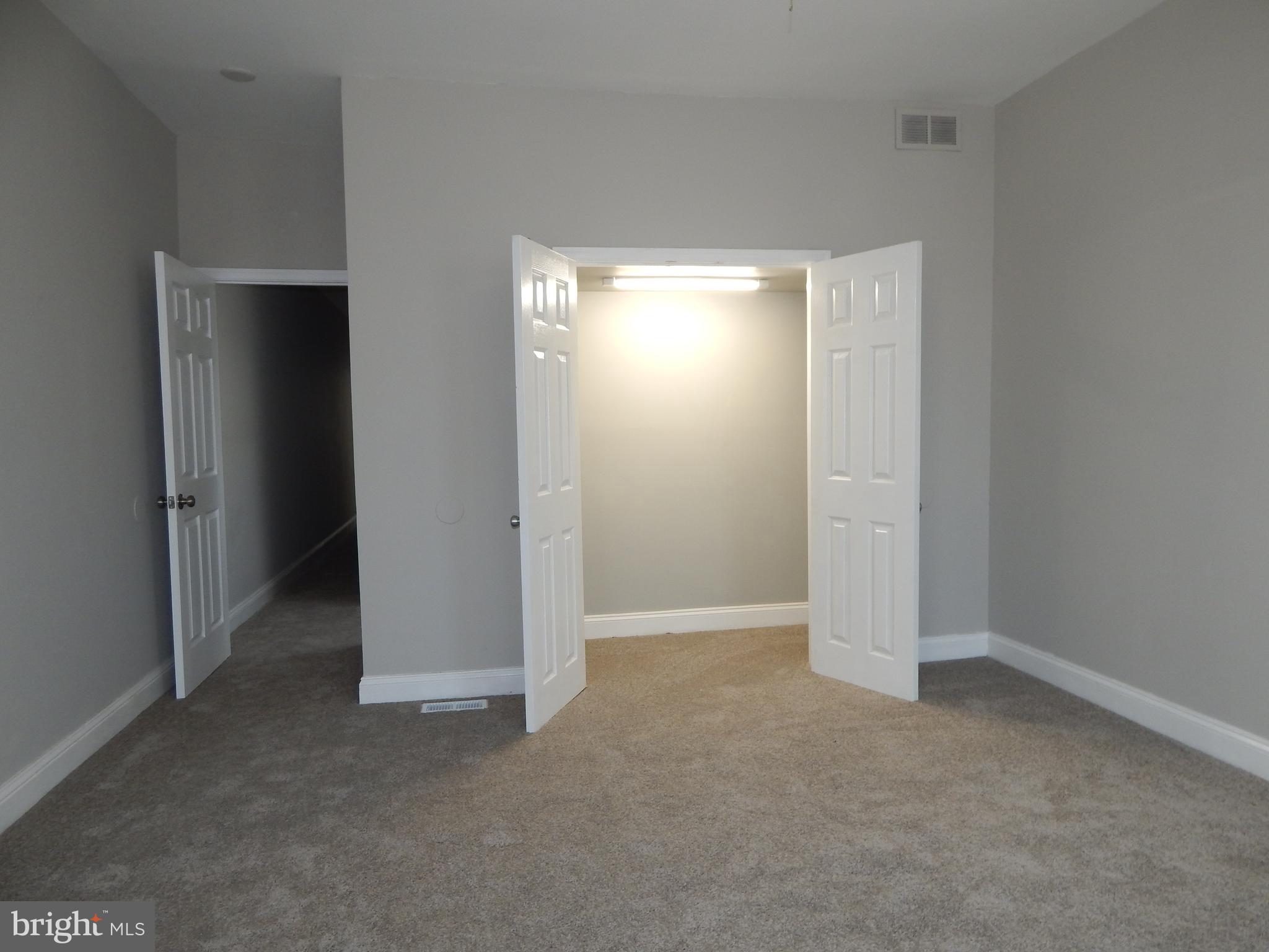 CHARLES VILLAGE - Residential