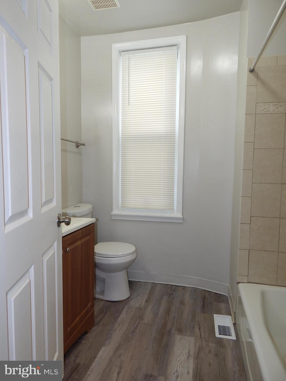 CHARLES VILLAGE - Residential