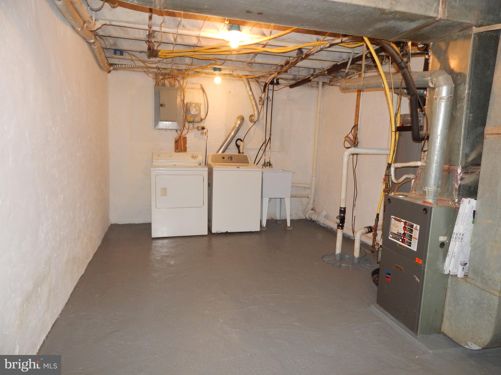 CHARLES VILLAGE - Residential