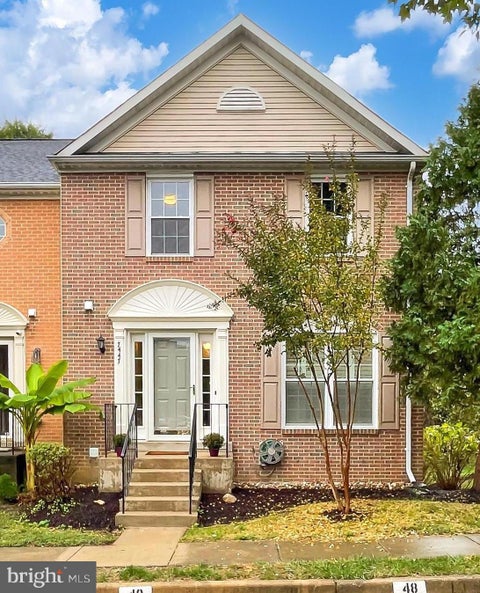 Townhouse For Rent - 7447 Digby Green<br/> ALEXANDRIA, VA 22315