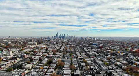 5452 Walnut Street, Philadelphia, PA MLS: PAPH2303548
