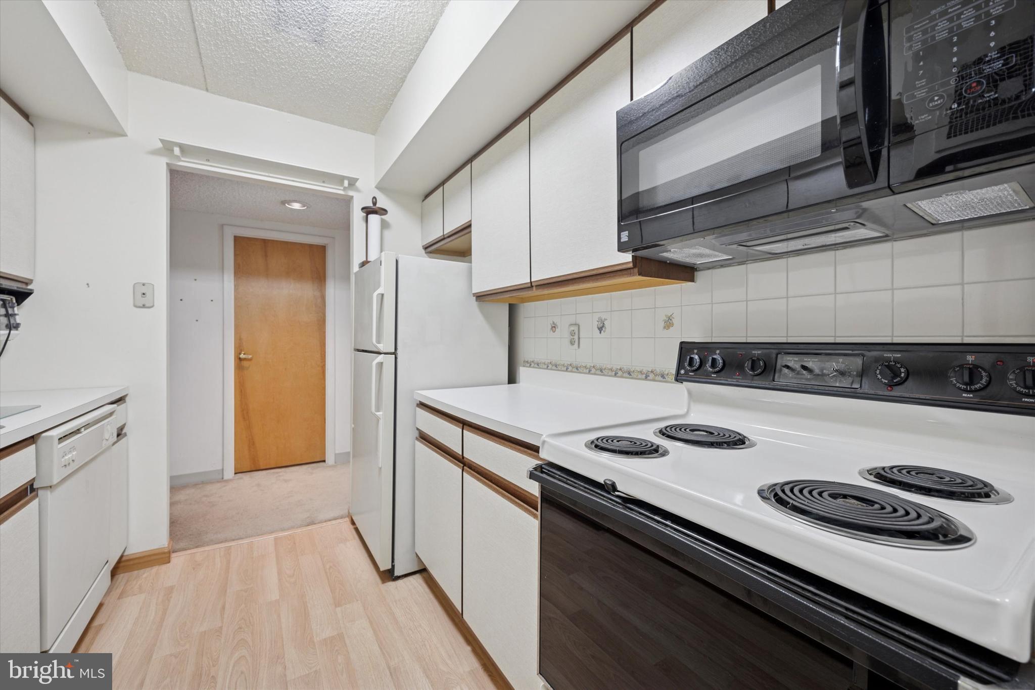 CRUM CREEK VALLEY - Residential
