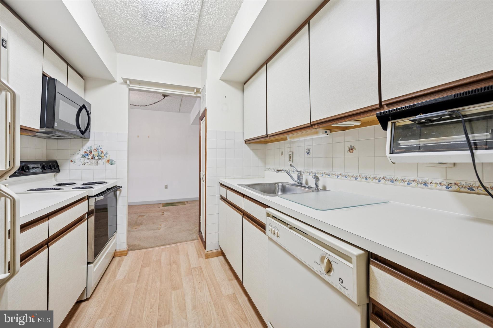CRUM CREEK VALLEY - Residential
