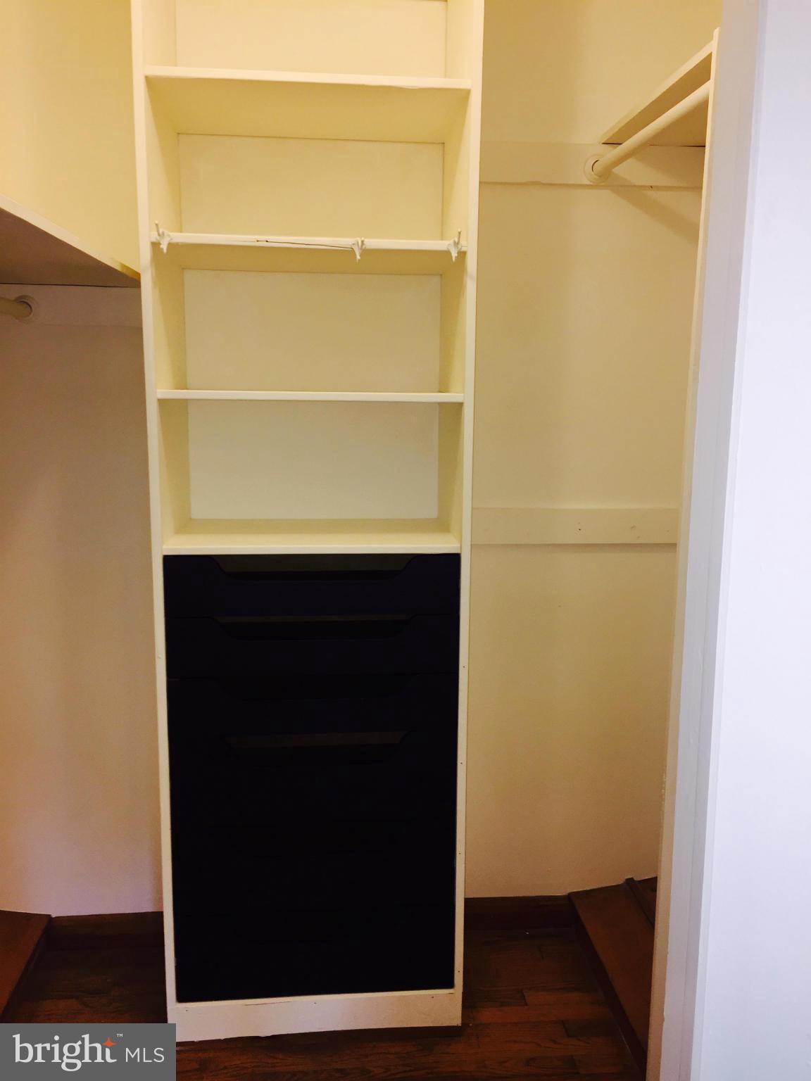 TANTALLON ON THE POTOMAC - Residential Lease